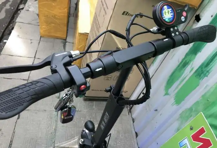 Электросамокат Kugoo M4 Pro 16Ah, фотография 3