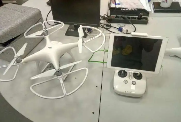 Квадрокоптер phantom 4dji, фотография 1