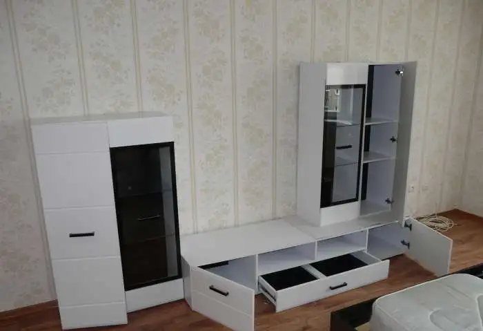 Стенка в гостиную Б/у, фотография 3