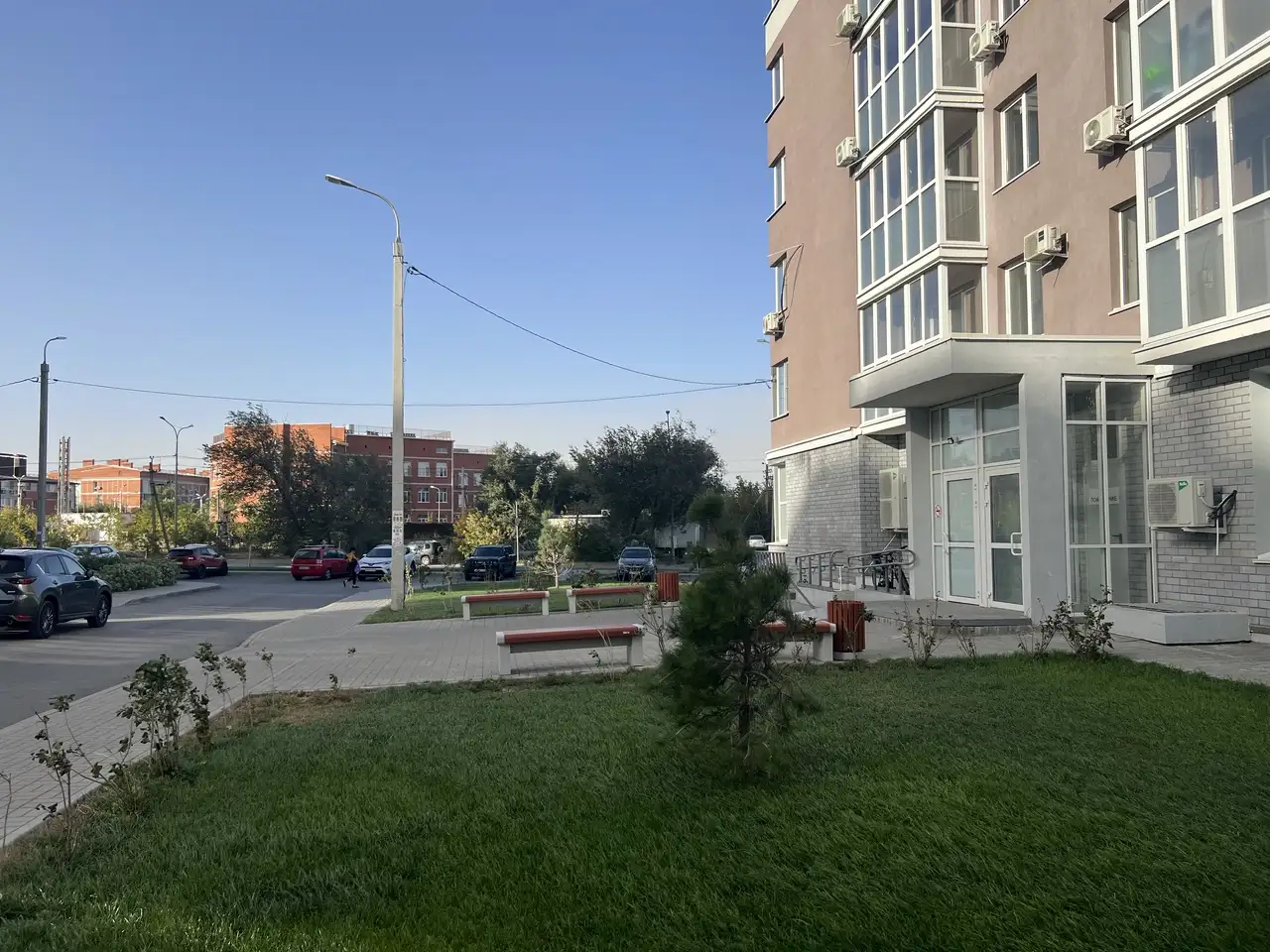 Продам коммерческую недвижимость 130,70 м2, Ул им. гаря хохолова, фотография 1
