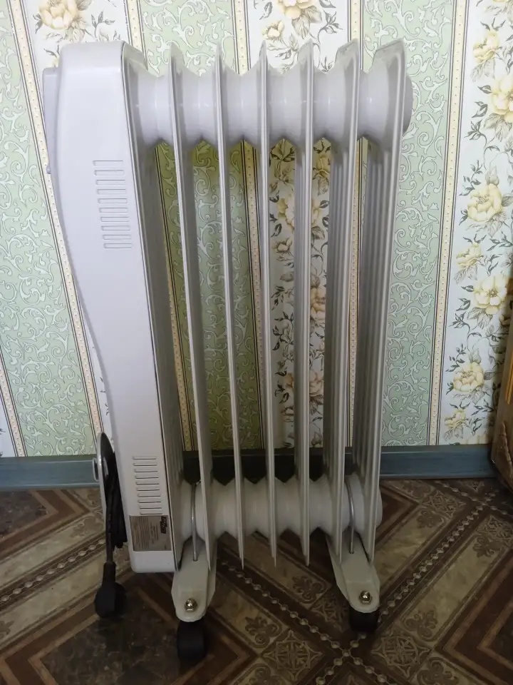 Масляный теплообогреватель новый., фотография 1