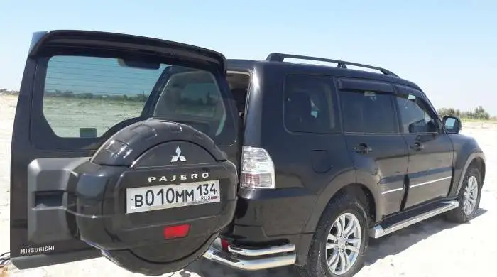Mitsubishi Pajero  IV Рестайлинг II в Волгограде, фотография 7