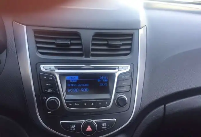 Продам HYUNDAI SOLARIS., фотография 9