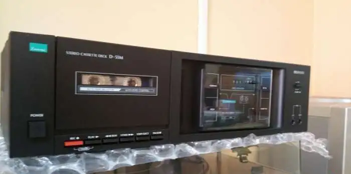 Кассетная дека Sansui D-55M, фотография 1