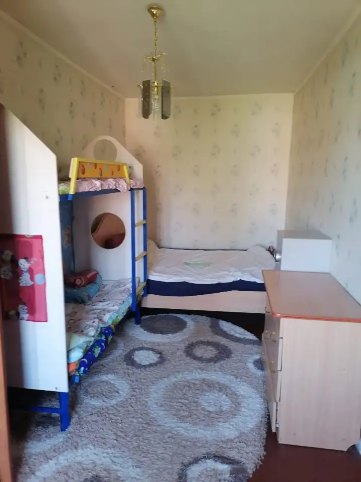 2-х комнатная квартира. Екатеринбург, Социалистическая 3, 43,00 м², 5 эт., Уралмаш м., Социалистическая 3, фотография 1