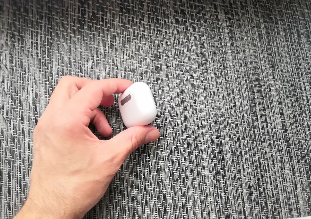 Наушники беспроводные Airpods 3, работают и с андроидом, фотография 4