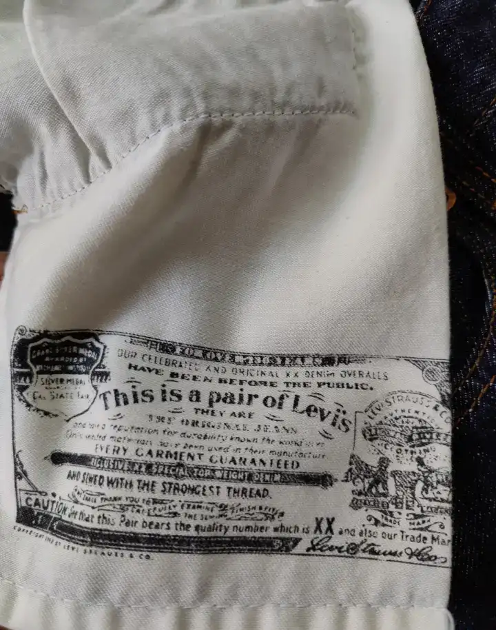 Новые джинсы Levi Strauss, фотография 3