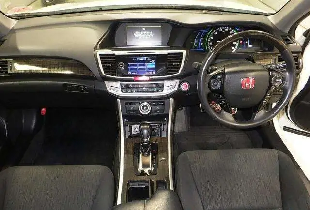 Продажа автомобилей Honda Accord, фотография 5